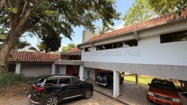 MLS-26-1981 KQ VENTA CASA ESCAZU SAN JOSE CONTACTENOS AL # 88987222 in Escazú, San José — $780,000
