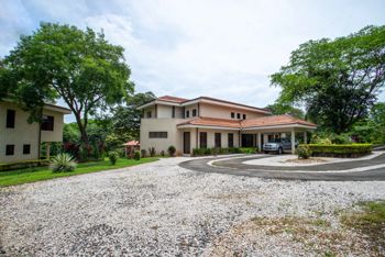 Industrial Property for Sale Near Puerto Caldera en Orotina, Alajuela — $2,200,000 - Foto 2 de 52