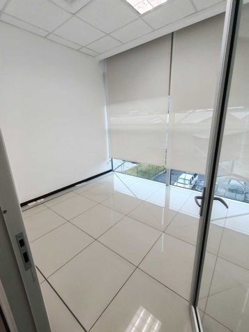ALQUILER oficina Santa Ana en Santa Ana, San José — $1,580 - Foto 2 de 10