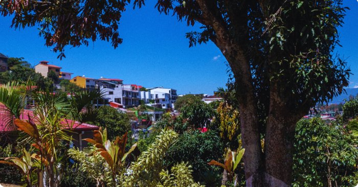 🏞️✨ Lote en Venta en La Colina, Curridabat en Curridabat, San José — ₡ 100 000 000 - Foto 3 de 9