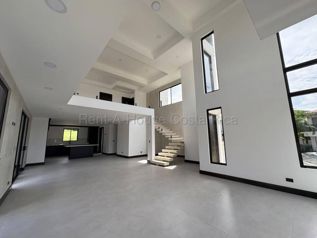 Venta de Casa en Ulloa-Heredia. RAH 26-1451 PRECIO REBAJADO - Foto 3 de 3