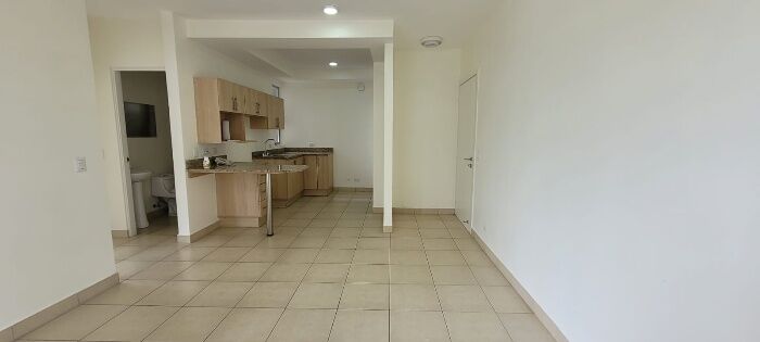 Venta Apartamento en Condominio, Desamparados 70 m2 in Desamparados, San José — ₡ 59 800 000