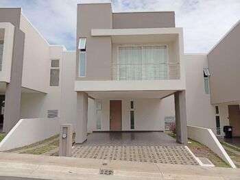Alquiler de Casa en Piedades Santa Ana en Piedades, Santa Ana, San José — $2,000 - Foto 4 de 20
