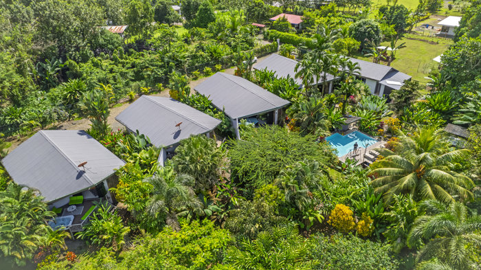 Boutique Property with 5 Villas in La Fortuna en La Fortuna, San Carlos, Alajuela — $1,500,000