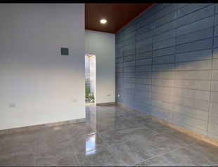 🏢 ¡LOCALES COMERCIALES EN ALQUILER EN EL CENTRO DE GUÁPILES! en Guápiles, Pococí, Limón — 240 000 ₡ - Foto 5 de 10
