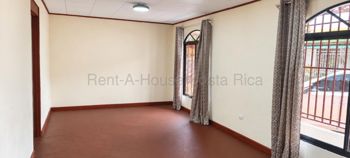 Venta de Casa de 3 Habitaciones en Mata de Plátano en Mata de Plátano, Goicoechea, San José — 65 000 000 ₡ - Foto 4 de 13