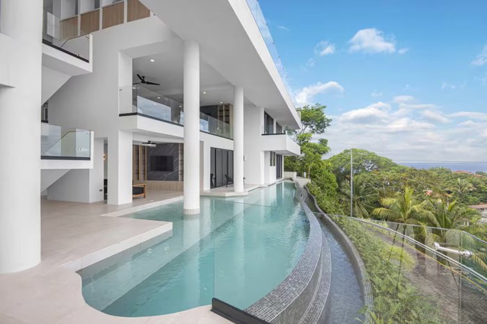VENTA VILLA MONTICELLO BEACH PARADISE en Tárcoles, Garabito, Puntarenas — $3,999,000 - Foto 2 de 5