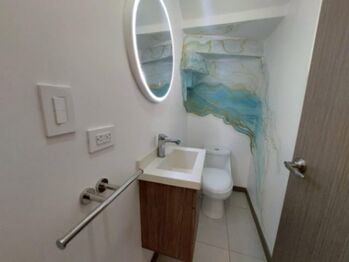 Se alquila casa con patio en condominio de San Antonio Escazú 26-354 en San Antonio, Escazú, San José — $1,600 - Foto 4 de 22