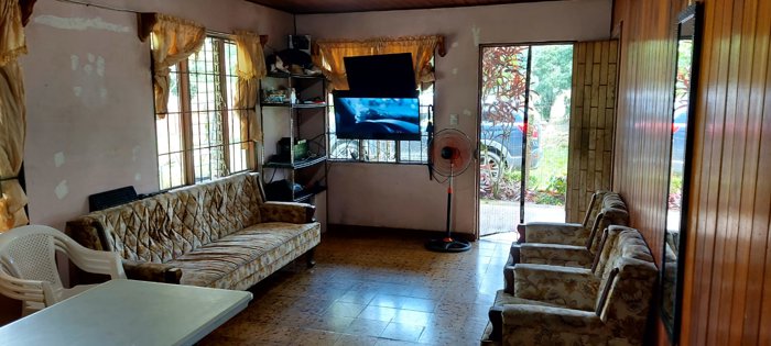 Finca en venta en San Carlos, 3.7 hectáreas con casa para restaurar en Venecia, San Carlos, Alajuela — $272,000 - Foto 3 de 43