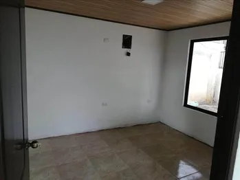 SE VENDE BELLA CASA NUEVA EN PALMARES, ALAJUELA.