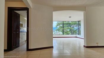 Venta de amplio apartamento con gran potencial de remodelación #27-315 GS en San Rafael, Escazú, San José — $290,000 - Foto 2 de 10