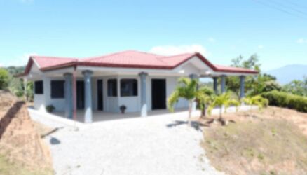 CASA CON VISTA MAJESTUOSA EN MOLLEJONES, PÉREZ ZELEDÓN. en Daniel Flores, Pérez Zeledón, San José — $147,000