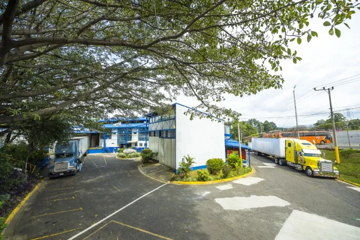 ALQUILER DE BODEGA, SAN JOSE, LA URUCA en Uruca, San José — $15,010 - Foto 2 de 23