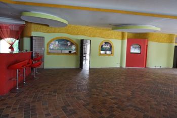 SE VENDE HOTEL UBICADO EN PLAYA POTRERO GUANACASTE in Tempate, Santa Cruz, Guanacaste — $6,000,000 - Photo 5 of 18