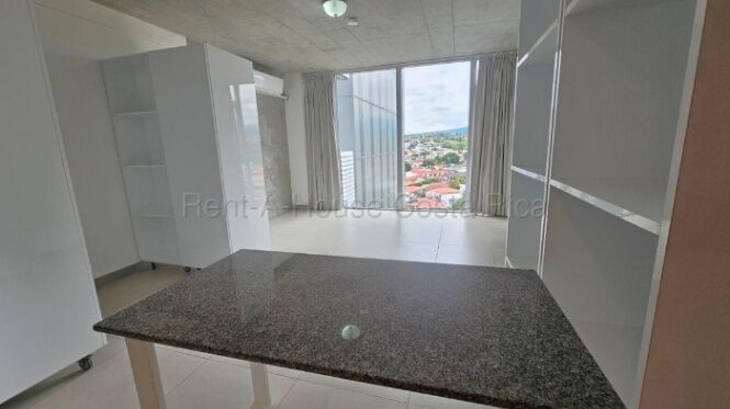 Venta de Apartamento en IFreses-Curridabat. RAH 26-2183 en Curridabat, San José — ₡ 55 000 000