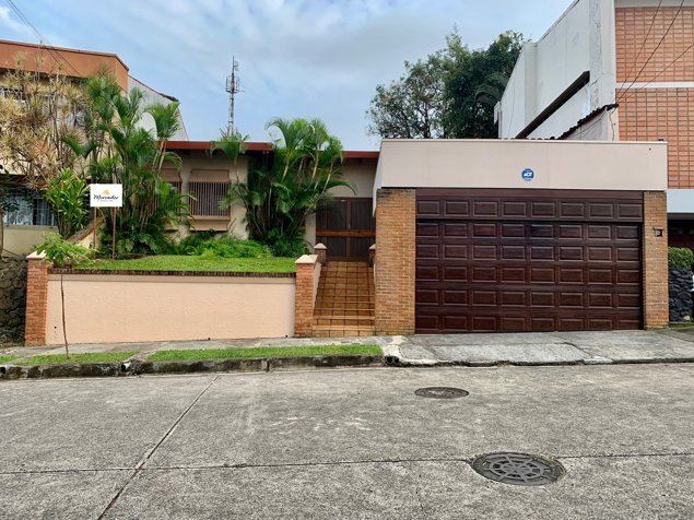 Venta de Casa en Rohrmoser, San José - Uso mixto in Mata Redonda, San José — $540,000