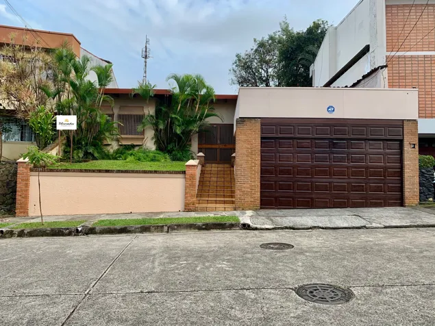 House for Sale in Rohrmoser, San José - Mixed Use in Mata Redonda, San José — $540,000