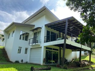 🏡 Casa Moderna Minimalista en Venta – Florencia, San Carlos 🌿