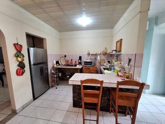 Casa en venta en Barrio Boston, Pérez Zeledón en San Isidro De El General, Pérez Zeledón, San José — ₡ 67 000 000