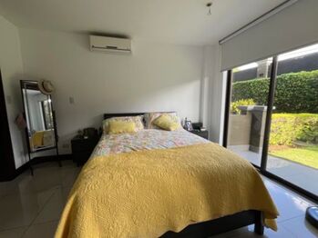 Alquiler de Apartamento en Pozos de Santa Ana. en Pozos, Santa Ana, San José — $1,150 - Foto 5 de 14