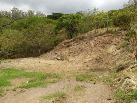 Se vende lote de 1,390m2 en Santa Ana San José 25-1299 en Santa Ana, San José — $187,200