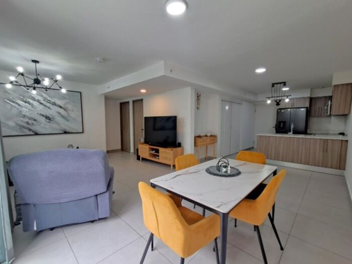 VENTA BELLO APARTAMENTO CONDOMINIO ALTAMIRA (OPCION ERA HABITACIÓN) in San Pablo, Heredia — $160,000