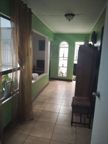 DE OPORTUNIDAD BELLA CASA EN MORAVIA, SAN JOSÉ.  en San Vicente, Moravia, San José — ₡ 95 000 000