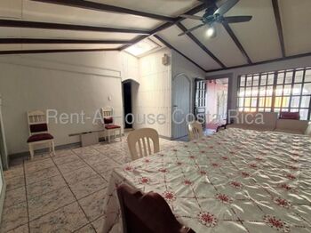 Venta de Casa en Gravillas de Desamparados. en Gravilias, Desamparados, San José — 75 000 000 ₡ - Foto 4 de 13