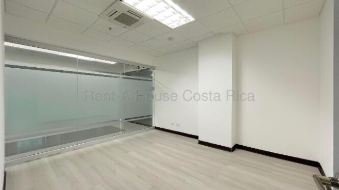Se alquila local comercial en Santa Ana San José 26-2094 in Santa Ana, San José — $2,380