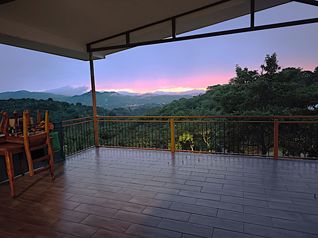 Moderna casa con lindas vistas a las montañas en Naranjo in Candelaria, Palmares, Alajuela — $179,000 - Photo 5 of 22