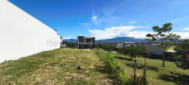 Venta Lote en condominio Guachipelín, Escazú in Escazú, San José — ₡ 85 600 000