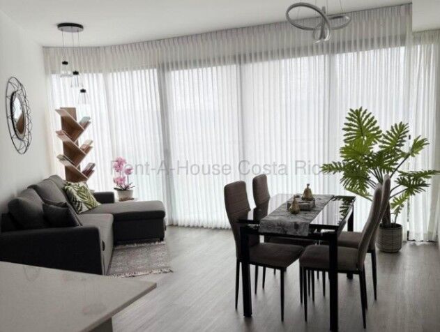 Apartamento en venta en Torre SER Escalante con alta demanda de alquiler #26-1553 GS in Carmen, San José — $205,000