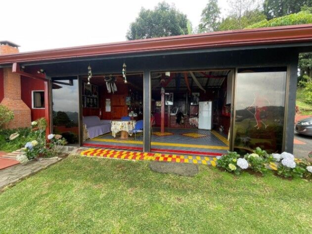 Venta de Maravillosa Casa en Naranjo, Alajuela / Mls. 25-110 OFC JB en Cirrí Sur, Naranjo, Alajuela — $175,000