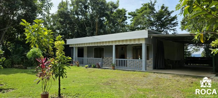 Casa en venta en San Rafael Norte de Pérez Zeledón en San Isidro De El General, Pérez Zeledón, San José — $120,000 - Foto 1 de 18