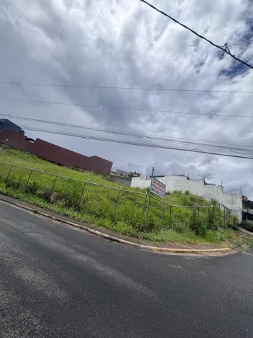 Terreno Ceiba espacioso y bonito en Alajuela — $245,000