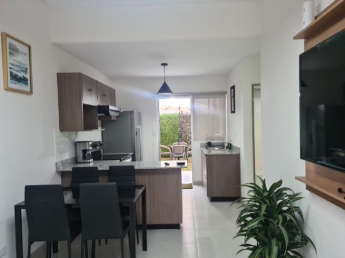 Alquiler de casa  Completamente Amueblada in San Antonio, Alajuela — ₡ 500 000