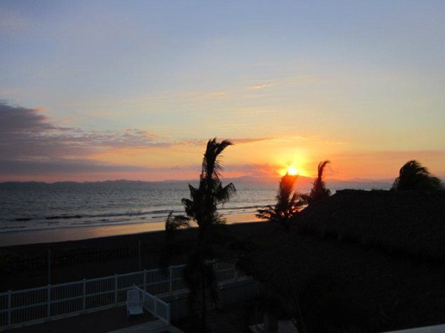 Vendo Hotel en Puntarenas Frente al Mar in Puntarenas — $2,600,000