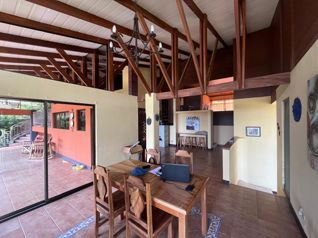 Casa en las montañas Palmares en La Granja, Palmares, Alajuela — $800,000 - Foto 3 de 11