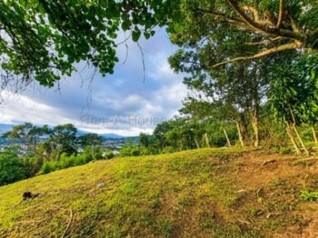 Venta de Lote en San Antonio de Escazú. RAH 27-144 en San Antonio, Escazú, San José — 70 000 000 ₡ - Foto 5 de 5