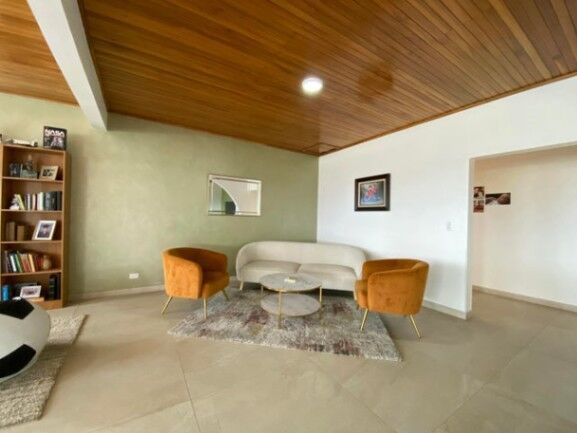 Venta de Casa en San Rafael de Escazú. RAH 26-263 in San Rafael, Escazú, San José — $695,000
