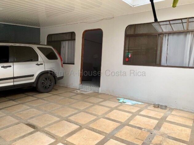 VENTA DE CASA EN EL BOSQUE, CARTAGO, EXCELENTE UBICACIÓN.  in San Rafael, Oreamuno, Cartago — ₡ 65 000 000