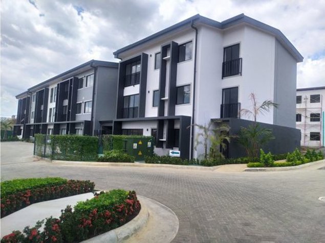 Apartamento en venta en Condominio NovaTriana, Alajuela in Río Segundo, Alajuela — $190,000