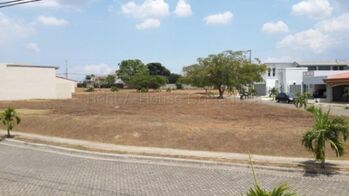 MLS-26-1808 VENTA LOTE GRECIA ALAJUELA CONTACTENOS AL # 88987222 in Puente De Piedra, Grecia, Alajuela — $86,000 - Photo 4 of 7