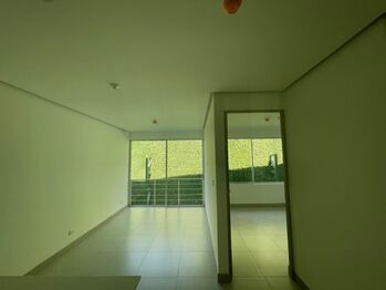 Apartamento para estrenar en Alquiler in Santo Tomás, Santo Domingo, Heredia — $1,000 - Photo 4 of 7