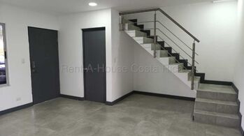 Venta de Casa en La Unión-Tres Ríos.  en Tres Ríos, La Unión, Cartago — 95 000 000 ₡ - Foto 5 de 18