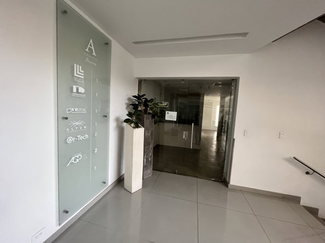 SE ALQUILA OFICINA EN FORUM 1 - SANTA ANA in Santa Ana, San José — $2,431