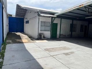 Alquiler de local con Bodega en Barrio México