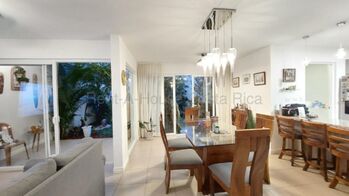 Venta casa moderna en condominio Ciudad Colón in Colón, Mora, San José — $253,000 - Photo 2 of 8