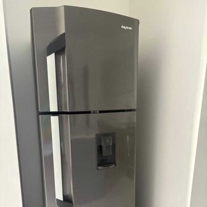 Se alquila moderno apartamento amoblado en San Francisco de Heredia 26-163 en San Francisco, Heredia — $1,150
