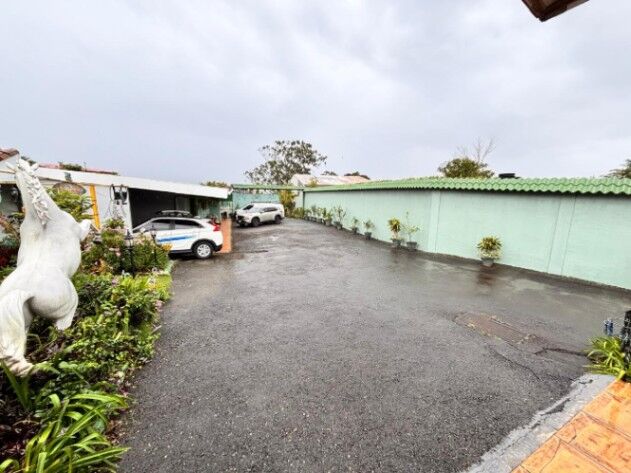 SE VENDE FABULOSA PROPIEDAD EN SAN ISIDRO DE HEREDIA en San Francisco, San Isidro, Heredia — $900,000